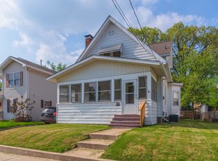 907 W Olive St, Bloomington, IL
