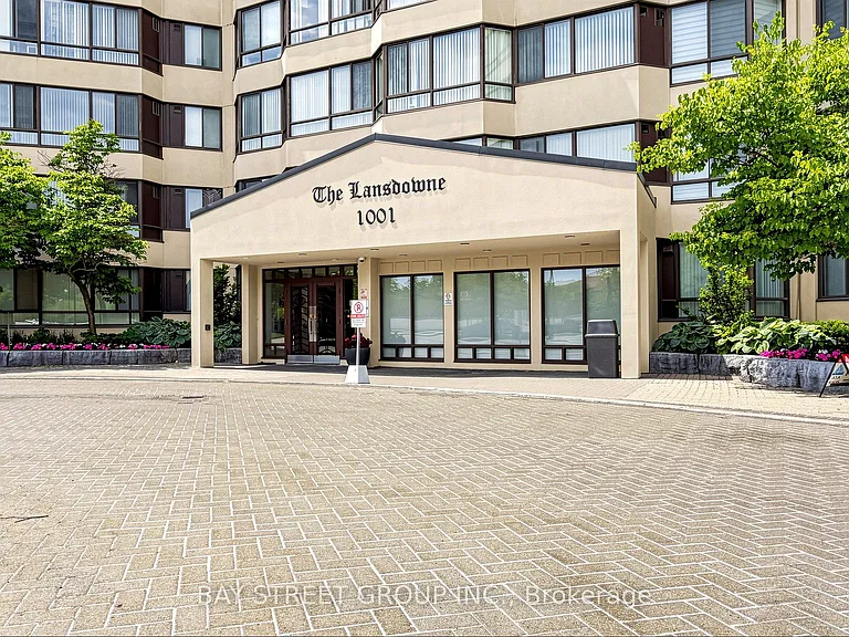 1001 Cedarglen Gate #Penthouse 720 — Photo 4