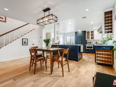 901 5th St APT H, Santa Monica, CA, 90403