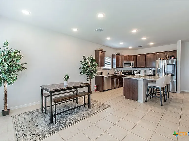 1503 Sideoats Ln — Photo 7