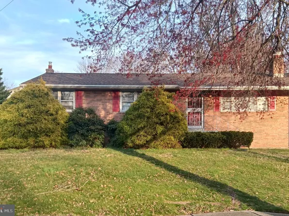 5100 Silver Valley Way, Suitland, MD 20746