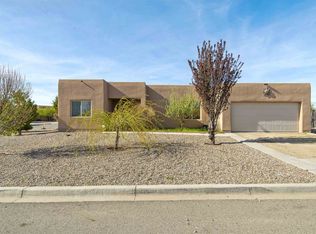 1 Canto Del Pajaro, Santa Fe, NM 87508