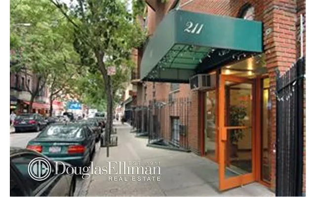 Sold by Douglas Elliman | media 16