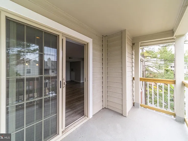 3920 Penderview Dr — Photo 12