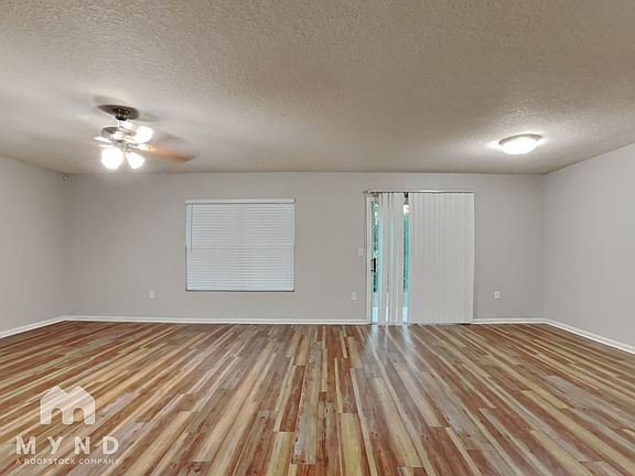 4th image of 11892 Carson Lake Dr W