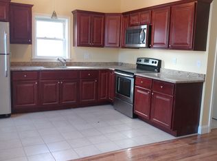 86 Plain St, Fall River, MA 02723