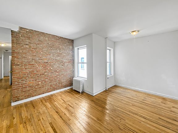 4th image of 208 W 140th St #11