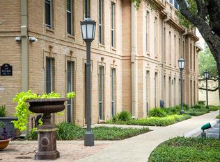 7707 Broadway St #24, San Antonio, TX 78209