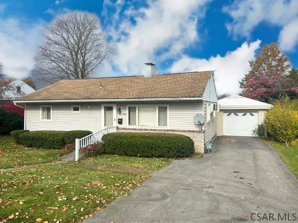 288 Cinema Dr, Johnstown, PA 15905