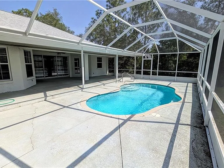 4565 N Allamandra Dr — Photo 30