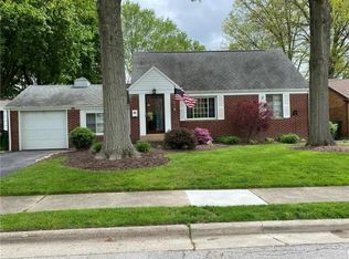 460 Royer Ave NW, North Canton, OH