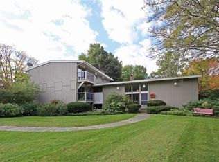 5171 Brockway Ln, Fayetteville, NY 13066
