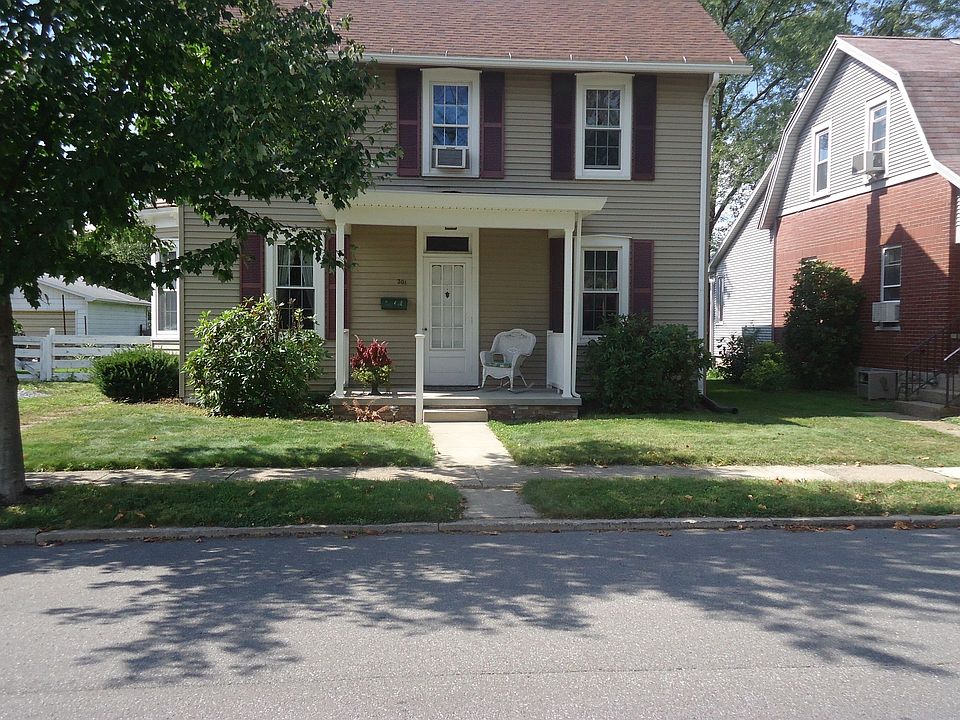 1st image of 301 N Washington St