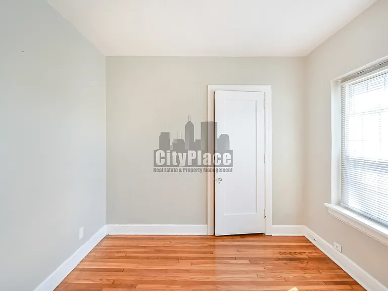 3541 N Meridian St — Photo 26