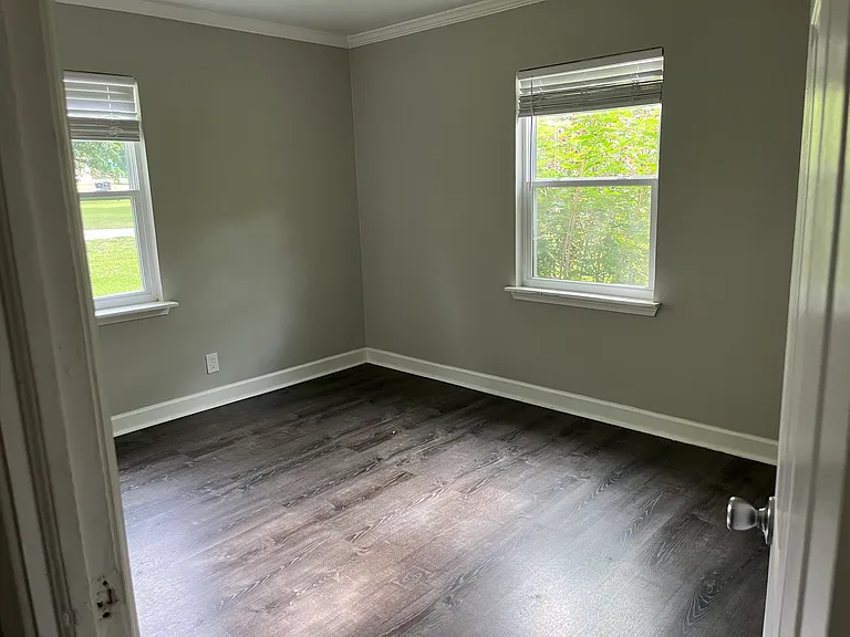 2309 SW High Ave — Photo 9