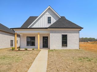21267 Scuttle St, Athens, AL 35613