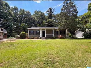 405 Annie Lee Rd, Trussville, AL 35173