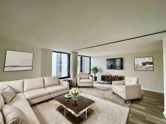 3rd image of 155 N Harbor Dr APT 2114