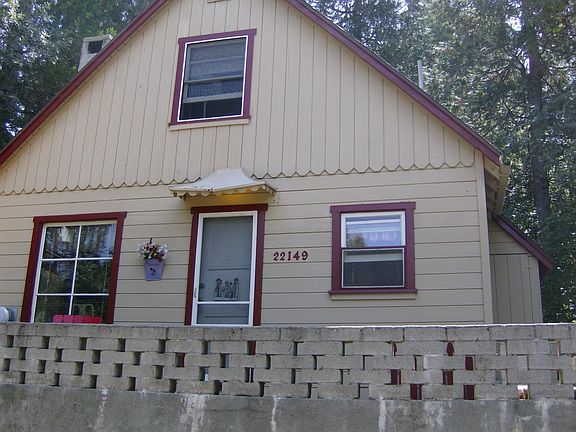 3rd image of 22149 Pine Dr