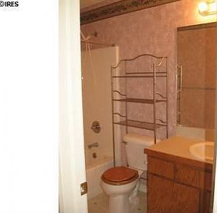 4th image of 4739 Everglade Ct