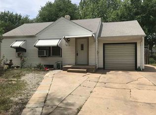 2715 S Washington Ave, Wichita, KS 67216