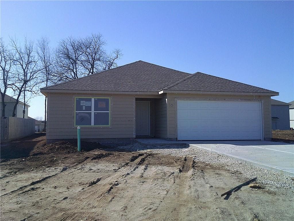 710 Hidden Meadows Dr, Paola, KS 66071 Zillow