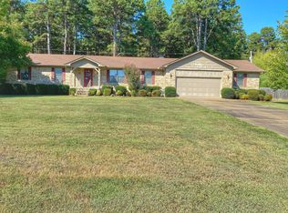 206 Skyline Vista Ln, Russellville, AR 72802