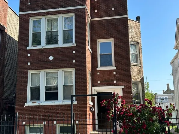 3247 W Berteau Ave, Chicago, IL 60618