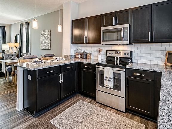 2nd image of 700 Landis Ridge Dr #4192117