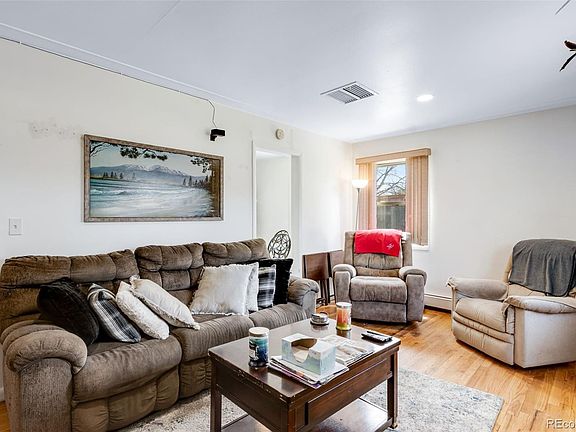 4th image of 2620 S Knox Court