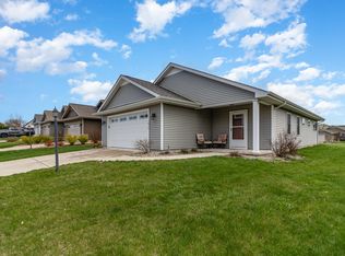 1810 Cheney Dr, Valparaiso, IN 46383
