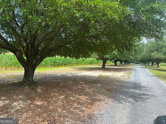 2nd image of 1808 Wire Rd