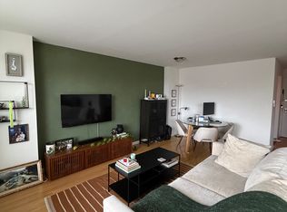 48 W 68th St APT 9C, New York, NY 10023