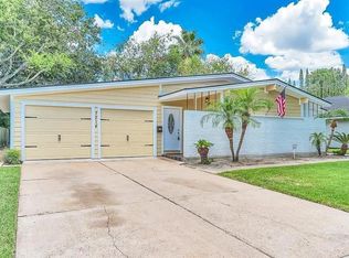 7214 Roos Rd, Houston, TX 77074