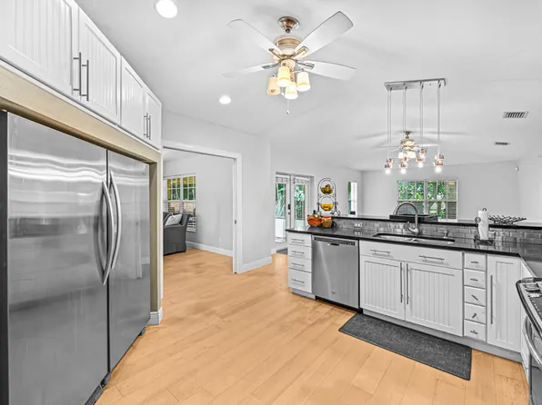 1603 Pine Hollow Drive, Fort Pierce, FL 34982