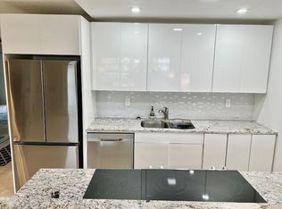 Cambridge G, Deerfield Beach, FL 33442