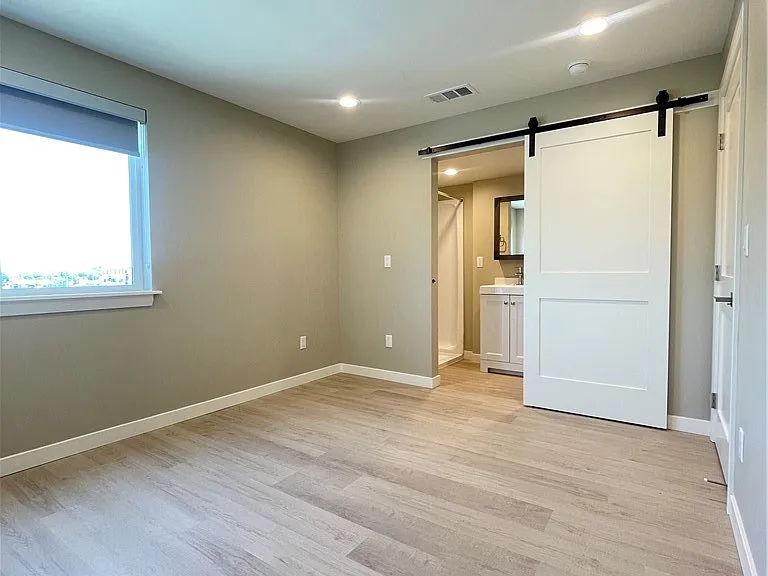 4251 E Live Oak Ave #8 — Photo 20