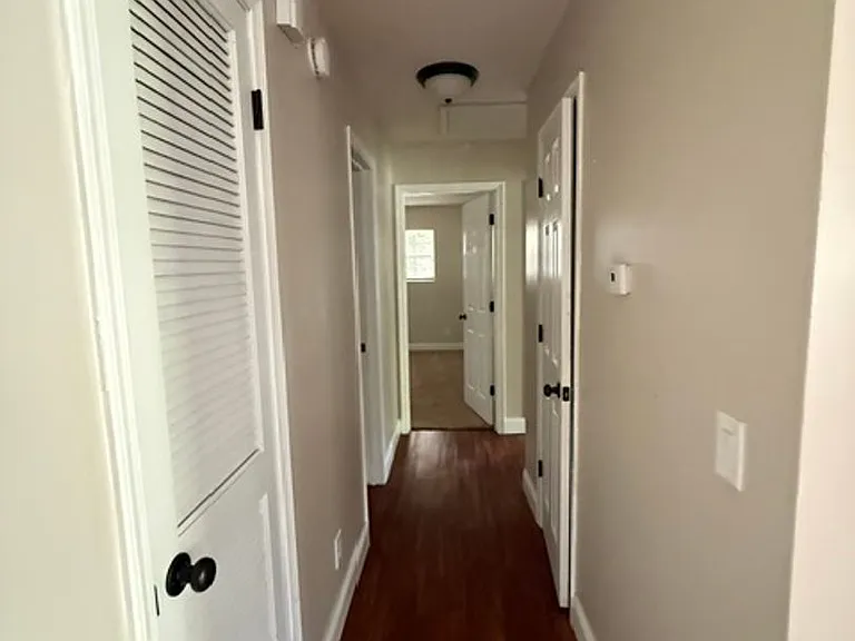 642 Lee Rd — Photo 7