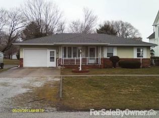 206 N Madison St, Cerro Gordo, IL 61818