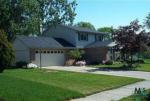 1st image of 555 N Randall Dr