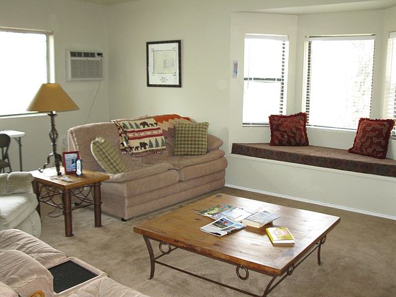 bright, airy livingroom