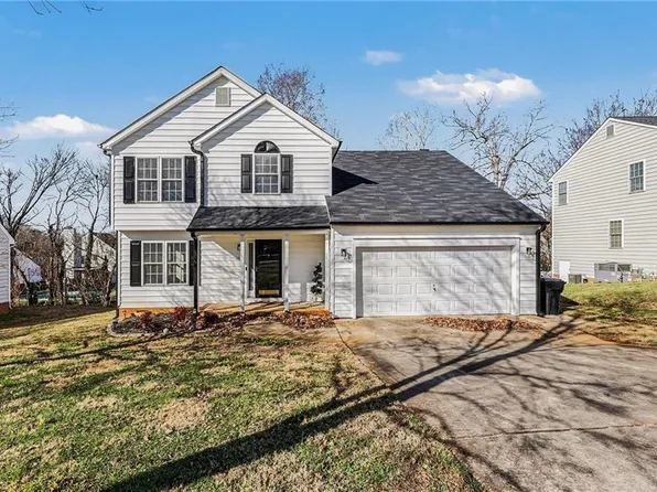 1333 Beaufort Dr, Graham, NC 27253