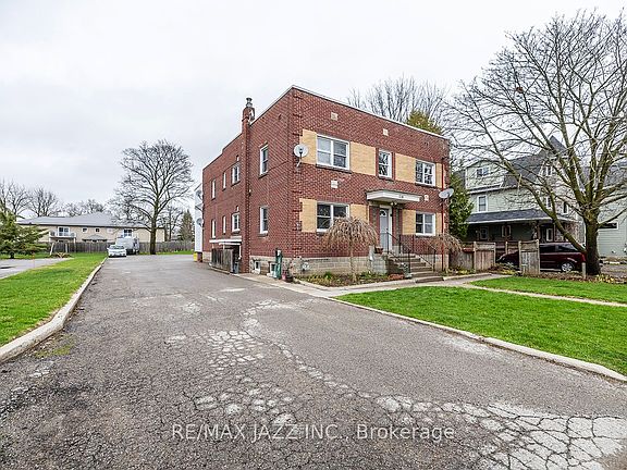 2nd image of 238 James St E