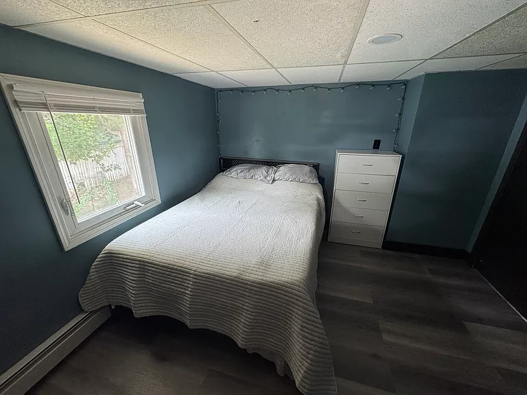 190 Crescent St #4 — Photo 6