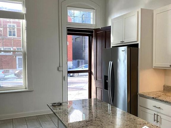 5th image of 524 W Eugenie St #1C