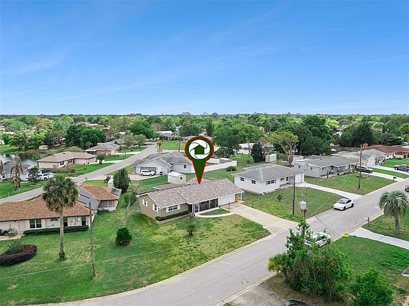 2nd image of 31 Marigold Ln