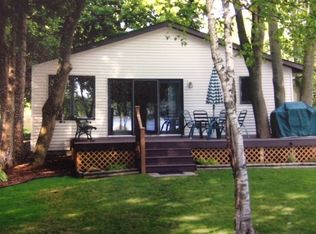 4911 Penny Ln, Weidman, MI 48893