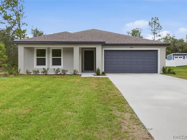 9160 N Athens Dr, Citrus Springs, FL 34433