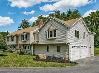 296 Blackstone St, Bellingham, MA 02019