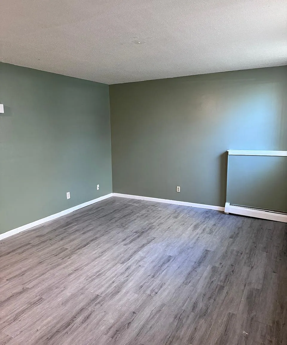 Hartford | 1 & 3 Bedrooms |13 Elliott St — Photo 4